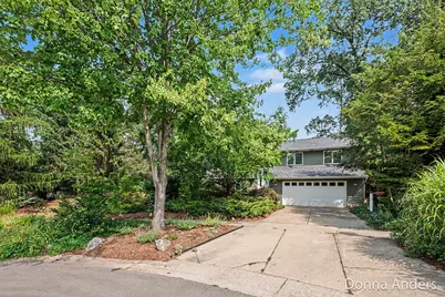 4872 Oakway Court NE, Grand Rapids, MI 49525 - Photo 2