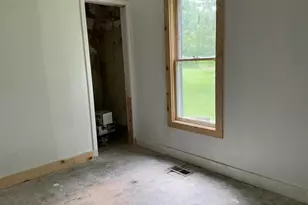 143 Monroe St, Springport, MI 49284 - Photo 8