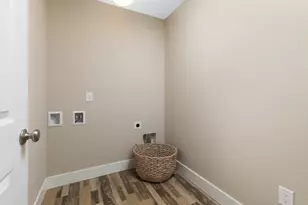 332 Baseline Rd, South Haven, MI 49090 - Photo 10