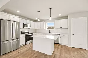 1096 Vertex Cir, Kalamazoo, MI 49009 - Photo 6