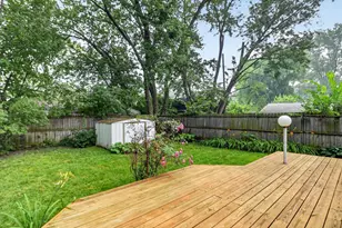 574 E Dallas Ave, Madison Heights, MI 48071 - Photo 14