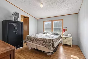 9752 Fuller Rd, Greenville, MI 48838 - Photo 10