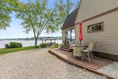 2858 Hall Street, Orleans, MI 48865 - Photo 4