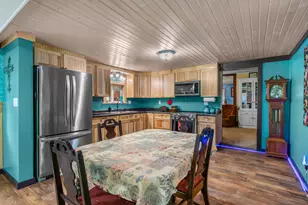 235 E Main St, North Adams, MI 49262 - Photo 38