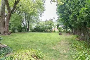 2014 Whittier Rd, Ypsilanti, MI 48197 - Photo 8