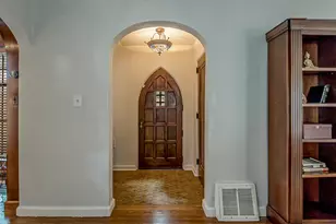 2058 Wildwood Ln, Jackson, MI 49203 - Photo 6