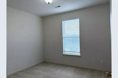 1452 Fox Pointe Circle, Ann Arbor, MI 48108 - Photo 16