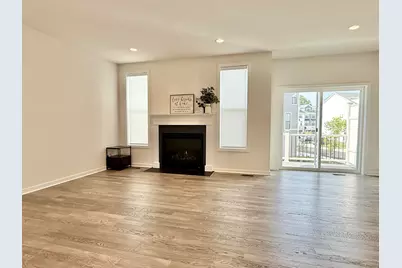 2752 S Spurway Drive, Ann Arbor, MI 48105 - Photo 12