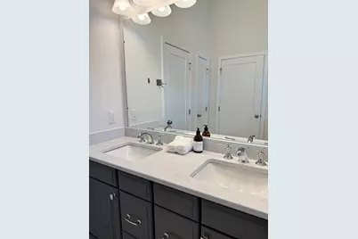 2752 S Spurway Drive, Ann Arbor, MI 48105 - Photo 36