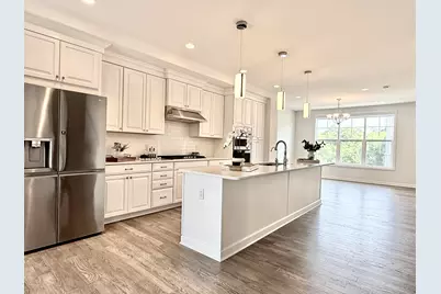 2752 S Spurway Drive, Ann Arbor, MI 48105 - Photo 14