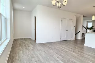 2752 S Spurway Dr, Ann Arbor, MI 48105 - Photo 22