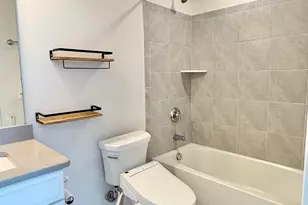 2752 S Spurway Dr, Ann Arbor, MI 48105 - Photo 4