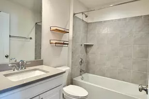 2752 S Spurway Dr, Ann Arbor, MI 48105 - Photo 26