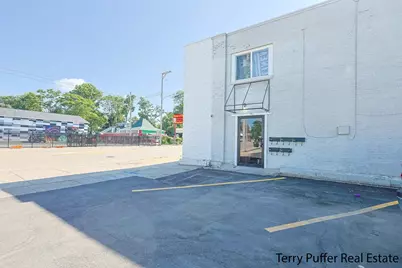 851 W Laketon Avenue #Suite A, Muskegon, MI 49441 - Photo 2