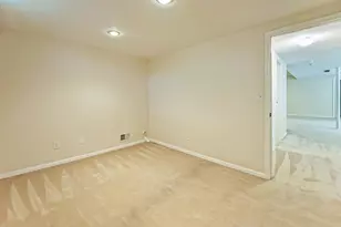 2398 Foxway Dr, Ann Arbor, MI 48105 - Photo 58