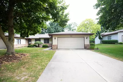 2172 Wildfield Drive NE, Grand Rapids, MI 49505 - Photo 2