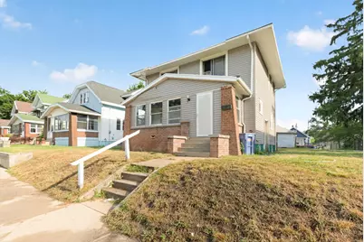 1043 Oakdale Street SE, Grand Rapids, MI 49507 - Photo 1
