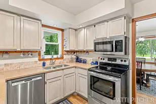13369 Forest Park Dr, Grand Haven, MI 49417 - Photo 22