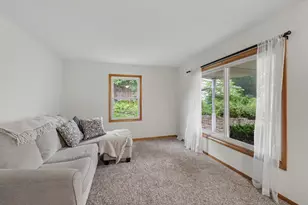 4380 Knickerbocker Ct SW, Wyoming, MI 49519 - Photo 8