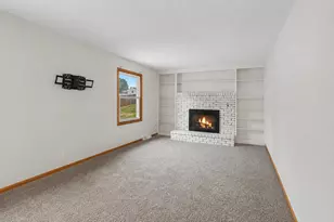 4380 Knickerbocker Ct SW, Wyoming, MI 49519 - Photo 6