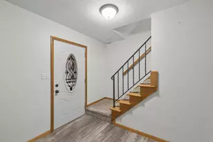 4380 Knickerbocker Ct SW, Wyoming, MI 49519 - Photo 4