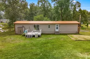 264 Will James Dr, Bronson, MI 49028 - Photo 4