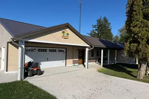 85 N Main St, Custer, MI 49405 - Photo 2