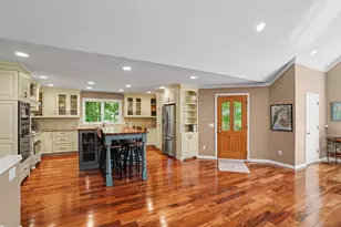 3334 Clearview Ln, Saugatuck, MI 49453 - Photo 8