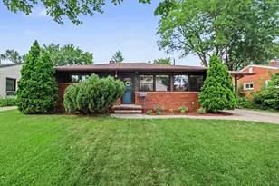 1832 Weldon Blvd, Ann Arbor, MI 48103 - Photo 2