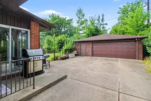 1832 Weldon Blvd, Ann Arbor, MI 48103 - Photo 22