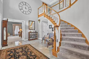 9425 Ravine Ridge Dr SE, Caledonia, MI 49316 - Photo 8