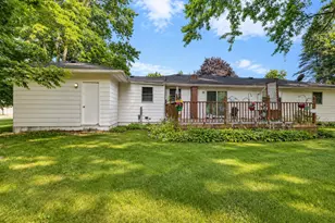 826 E Vernon St, Manchester, MI 48158 - Photo 36
