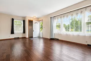 826 E Vernon St, Manchester, MI 48158 - Photo 8