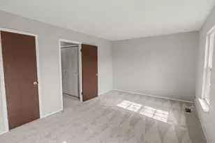 3268 Alpine Dr, Ann Arbor, MI 48108 - Photo 12