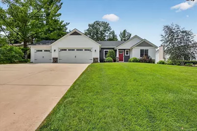 3115 Woodsboro Drive NE, Grand Rapids, MI 49525 - Photo 2