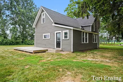 151 S Fitzner Road, Greenville, MI 48838 - Photo 4