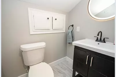 422 Maple Street, Three Rivers, MI 49093 - Photo 38