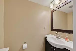 41222 Southwind Dr, Canton, MI 48188 - Photo 10