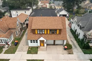 251 W 11th St, Holland, MI 49423 - Photo 2