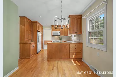 4840 Cresthill Drive NE, Grand Rapids, MI 49525 - Photo 8