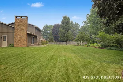 4840 Cresthill Drive NE, Grand Rapids, MI 49525 - Photo 4