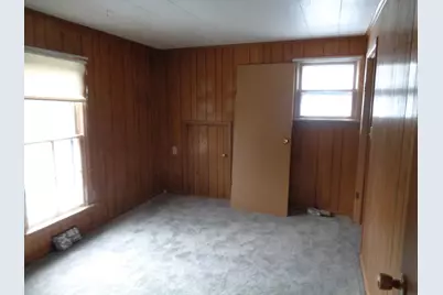1311 E Montgomery Road, Hillsdale, MI 49242 - Photo 26