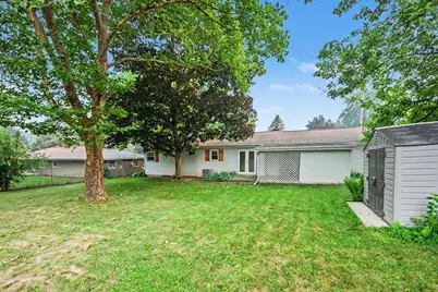 31 S New Moon Terrace S, Springfield, MI 49037 - Photo 26