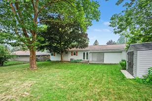 31 S New Moon Terrace S, Springfield, MI 49037 - Photo 26