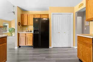 4619 Sycamore Dr, Ypsilanti, MI 48197 - Photo 4