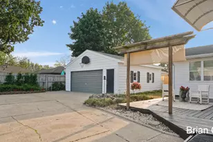 1061 Den Hertog St SW, Wyoming, MI 49509 - Photo 36