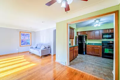 2910 Parkwood Street, Trenton, MI 48183 - Photo 8