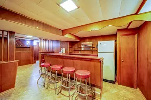 2910 Parkwood St, Trenton, MI 48183 - Photo 26