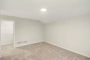 9570 Opal Ln, Portage, MI 49002 - Photo 16