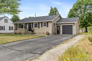 11283 Brown Ave, Allendale, MI 49401 - Photo 2